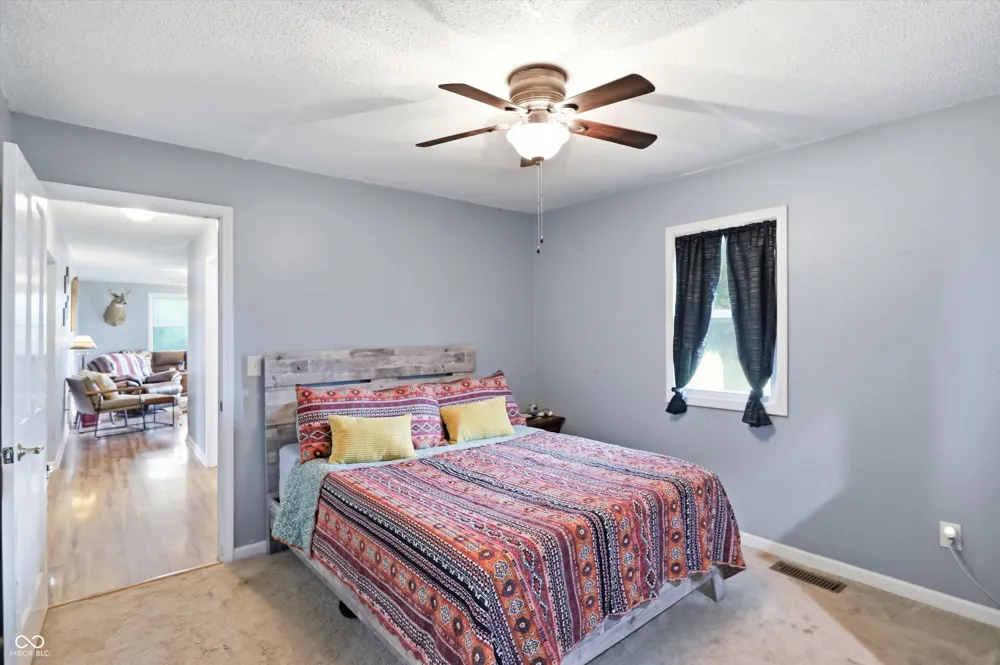 23 W 1400 Alexandria, IN 46001