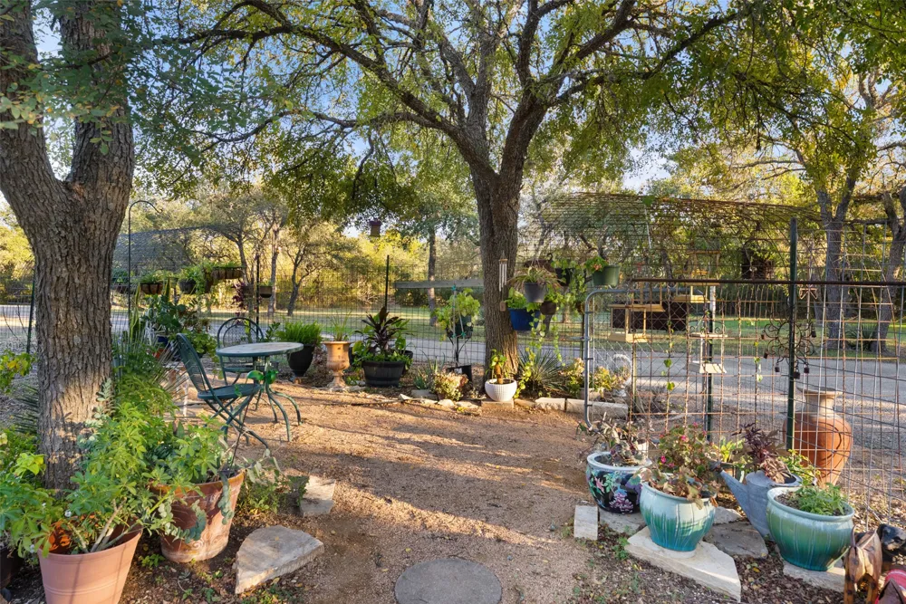 301 Crystal Meadows Drive Kyle, TX 78640