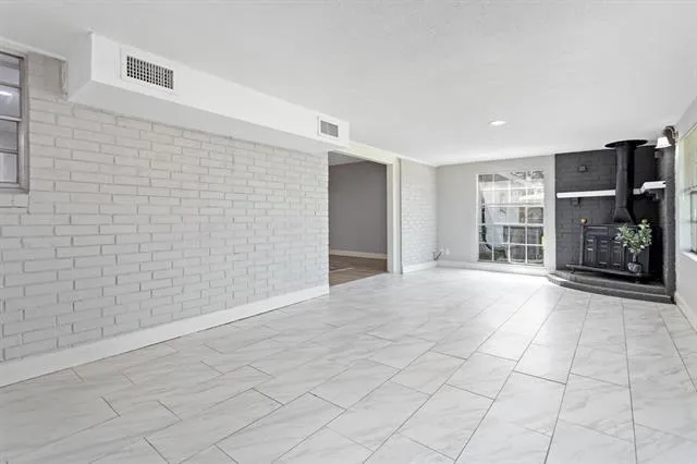 19 Stradford Orange, TX 77632