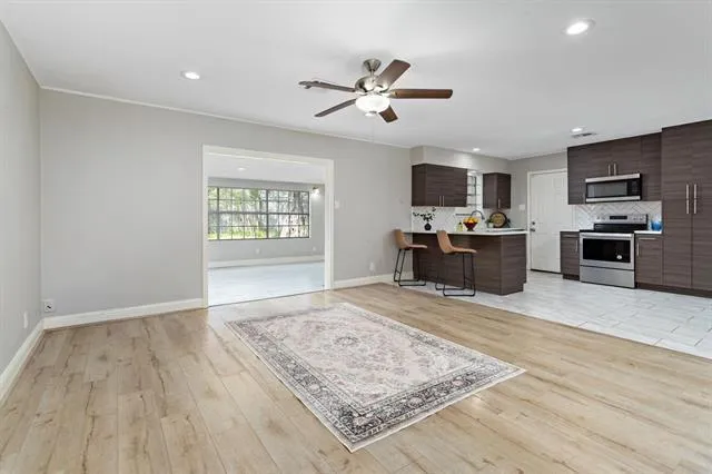 19 Stradford Orange, TX 77632