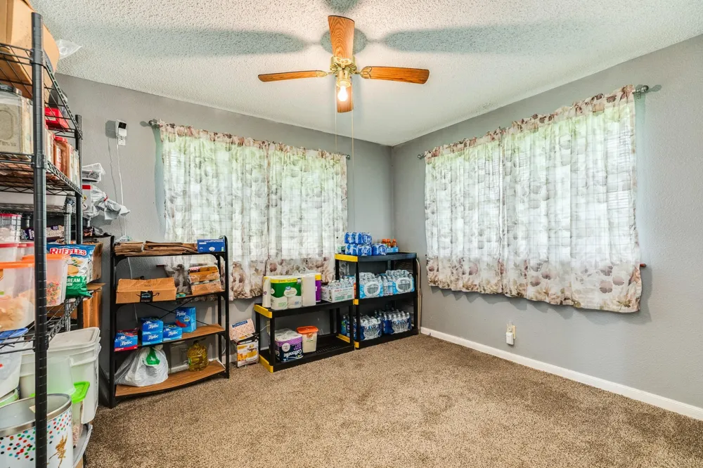 409 Red Oak Street Brazoria, TX 77422