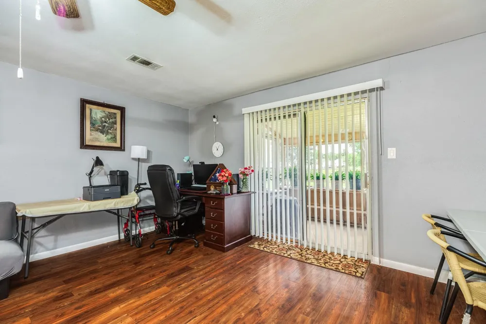 409 Red Oak Street Brazoria, TX 77422