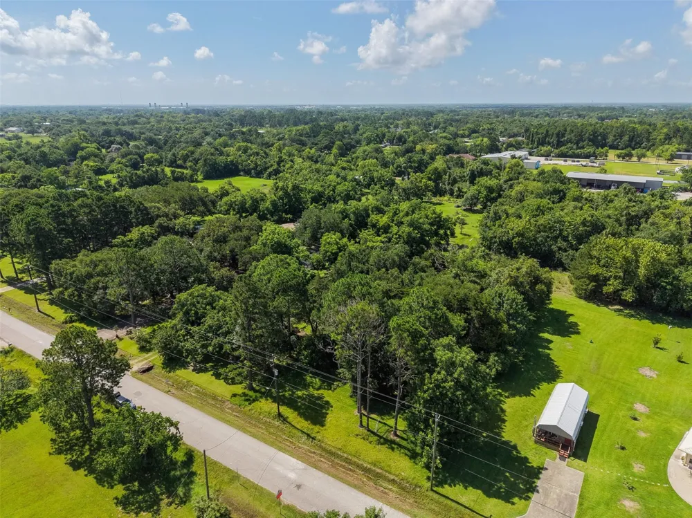 28th Street Santa Fe, TX 77510