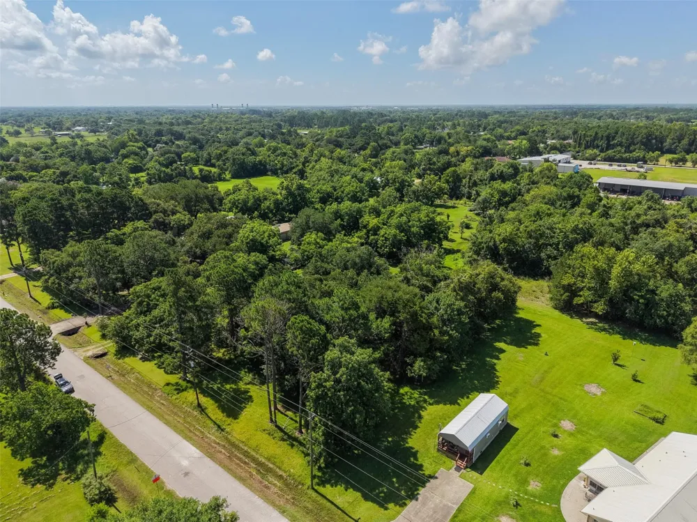 28th Street Santa Fe, TX 77510