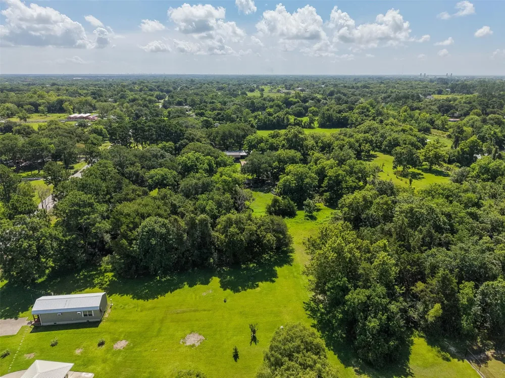 28th Street Santa Fe, TX 77510
