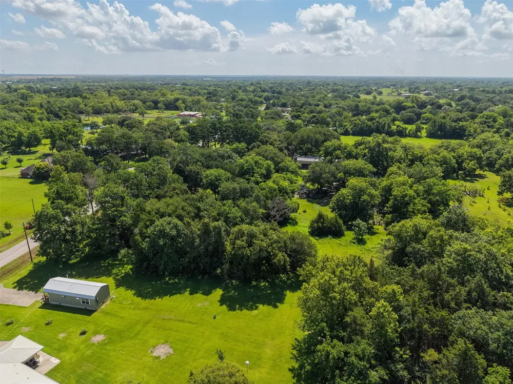 28th Street Santa Fe, TX 77510