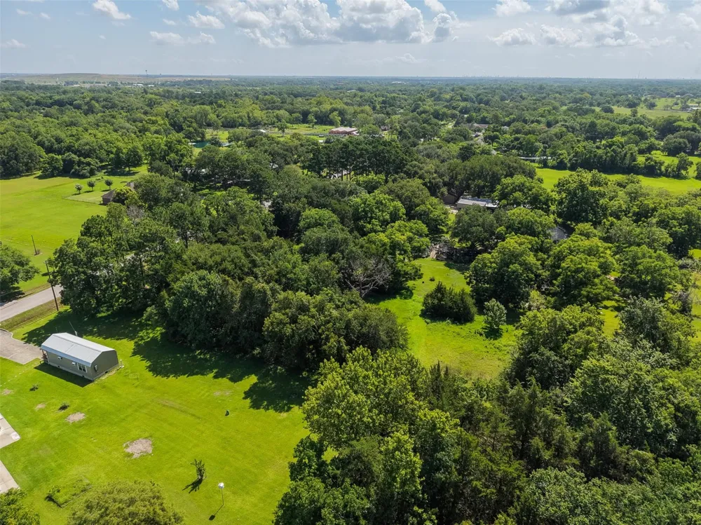 28th Street Santa Fe, TX 77510