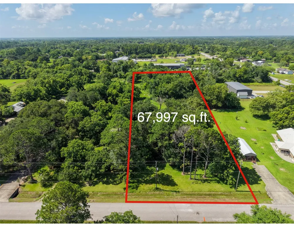 28th Street Santa Fe, TX 77510