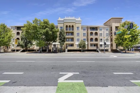 1445 Fruitdale Avenue #321