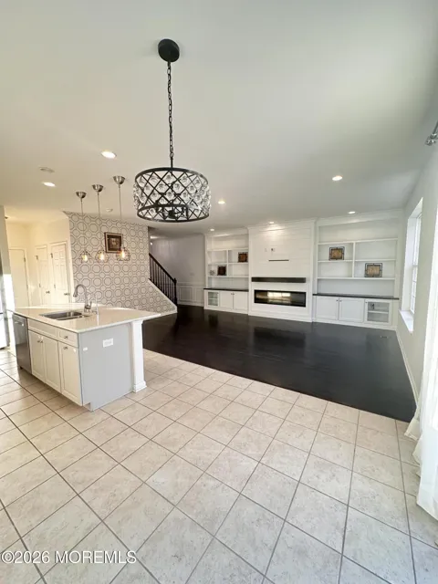 44 Begonia Lane