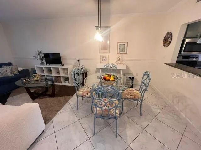1614 STICKNEY POINT ROAD #102 Sarasota, FL 34231
