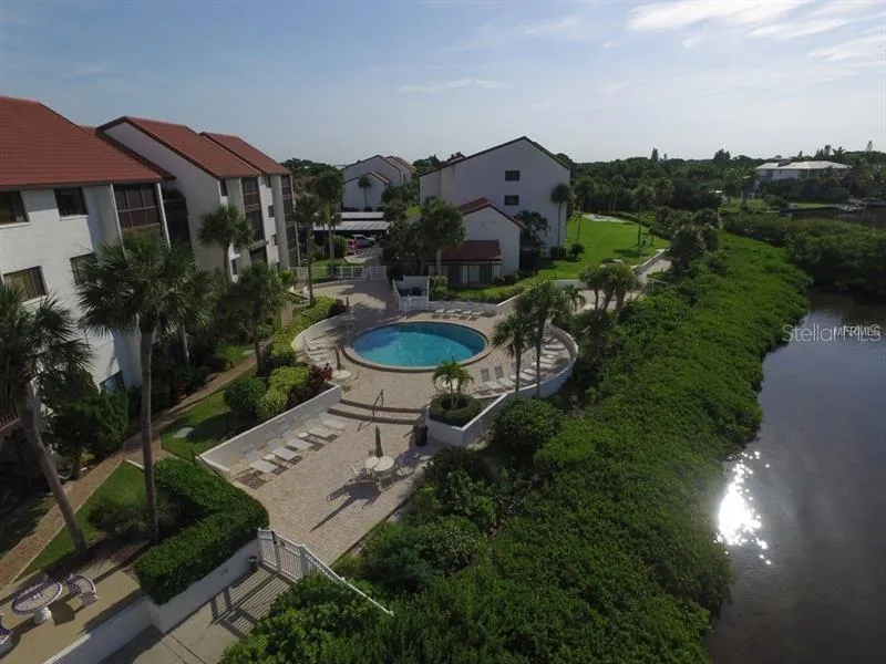 1614 STICKNEY POINT ROAD #102 Sarasota, FL 34231