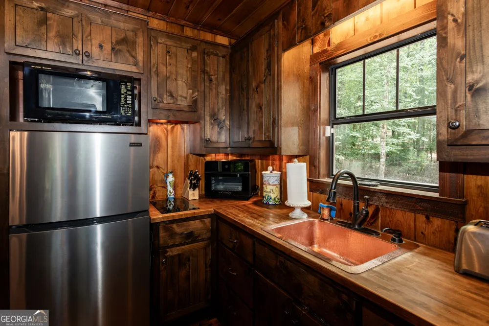 411 Mayfield RD Forsyth, GA 31029