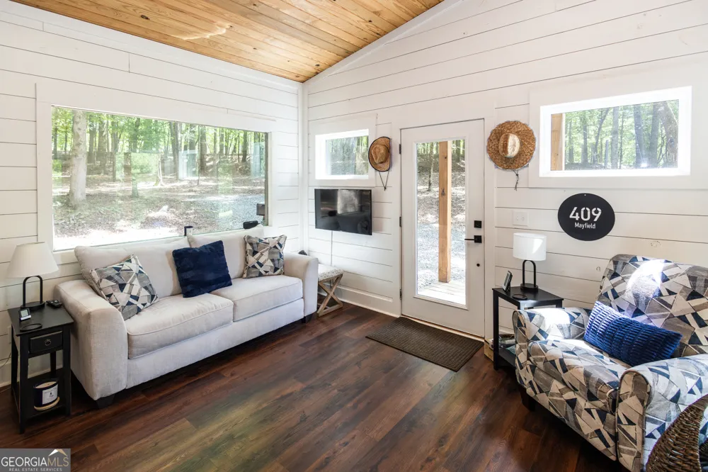 411 Mayfield RD Forsyth, GA 31029