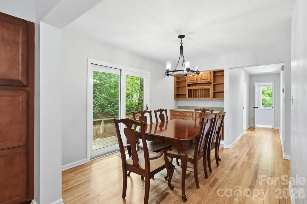 202 Riva Ridge Drive Fairview, NC 28730