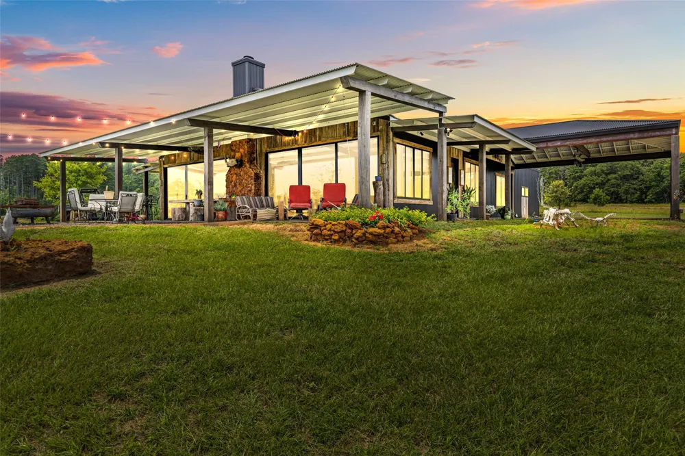 11476 FM 1716 Henderson, TX 75652