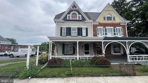 405 BRIDGE STREET #2ND-3RD FLOOR