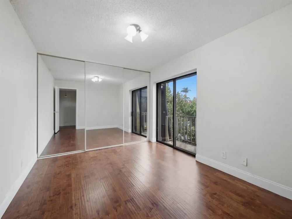 105 Woodland Road Palm Springs, FL 33461