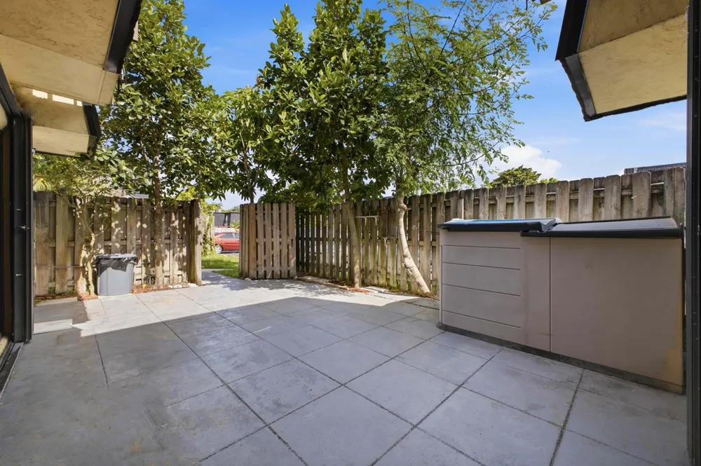 105 Woodland Road Palm Springs, FL 33461