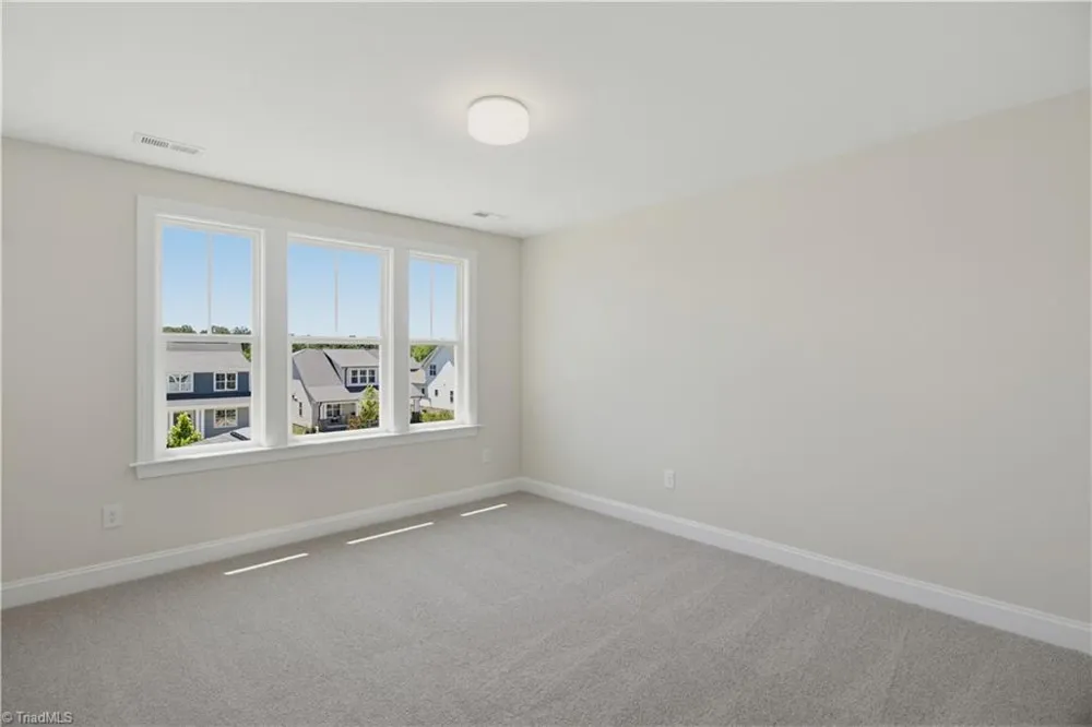 1641 Cross Village Avenue Kernersville, NC 27284