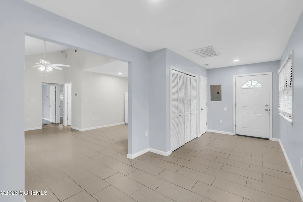 54 Central Avenue Waretown, NJ 08758