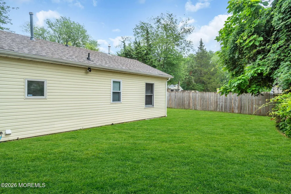 54 Central Avenue Waretown, NJ 08758