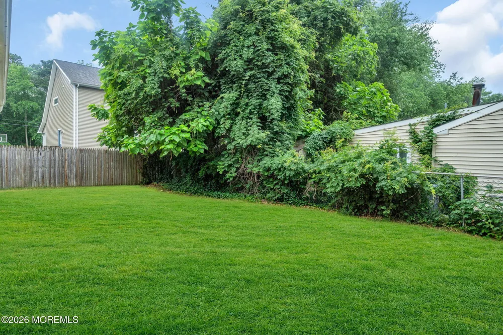 54 Central Avenue Waretown, NJ 08758