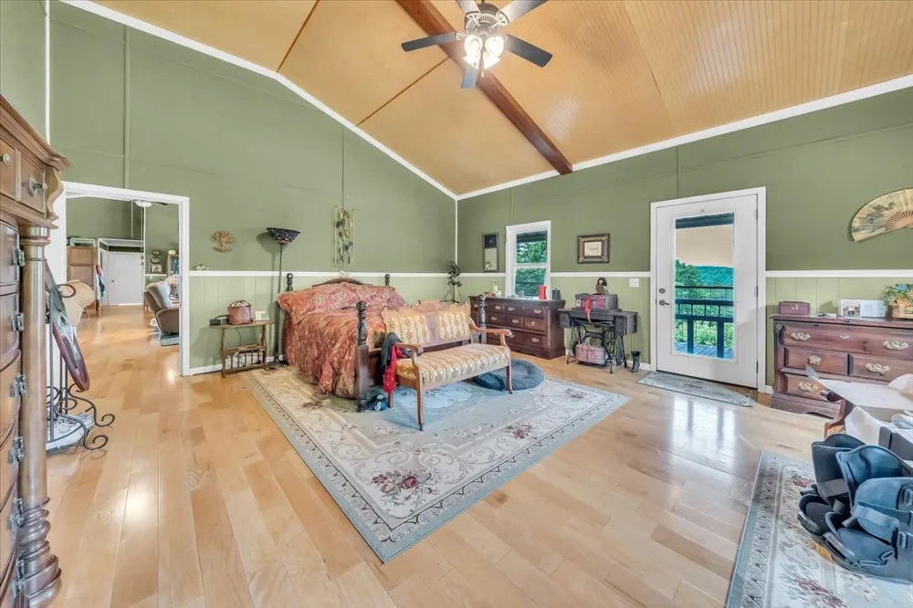 5688 Burkett Chapel Road Whitwell, TN 37397
