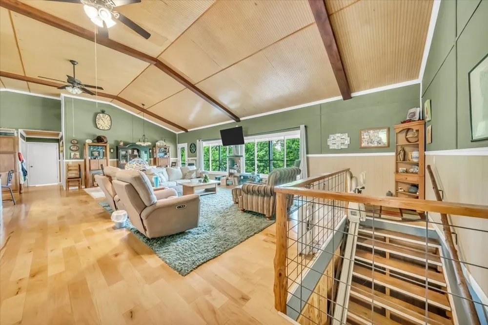 5688 Burkett Chapel Road Whitwell, TN 37397