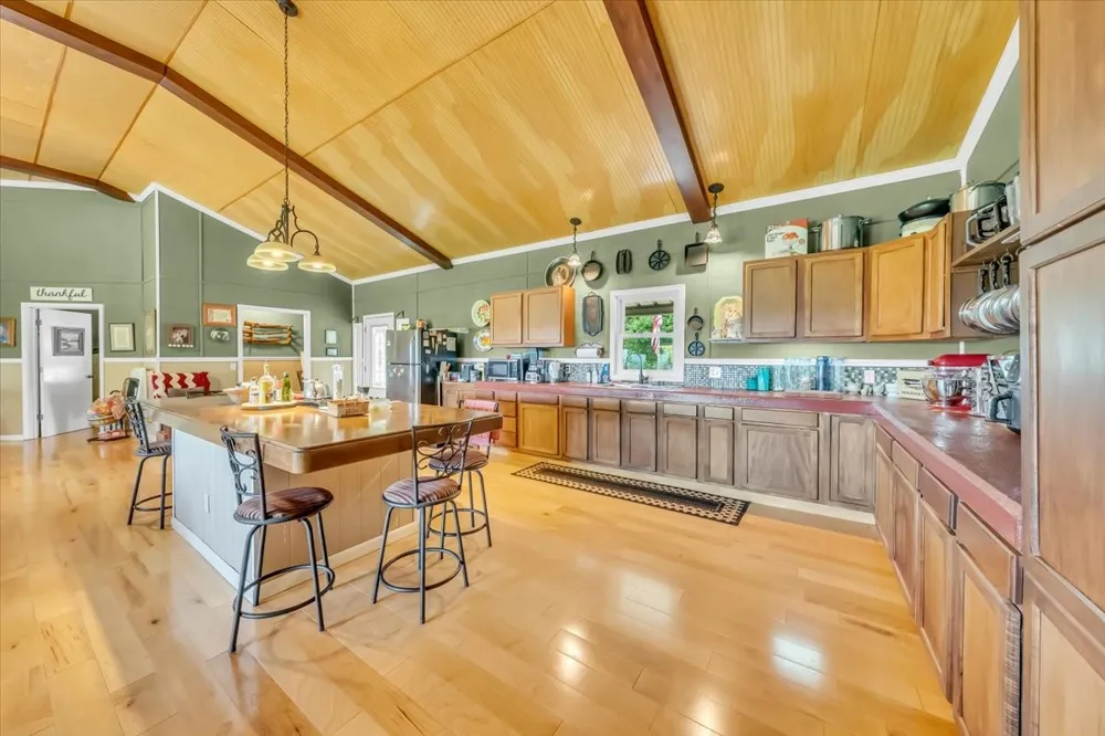 5688 Burkett Chapel Road Whitwell, TN 37397
