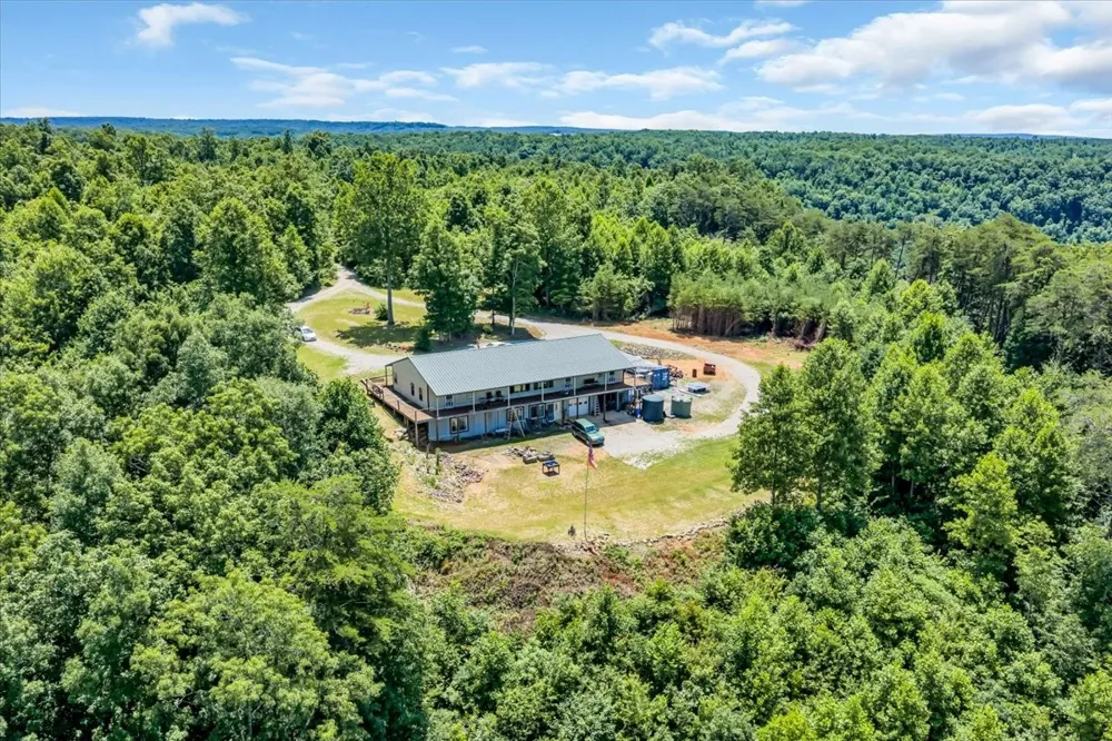 5688 Burkett Chapel Road Whitwell, TN 37397