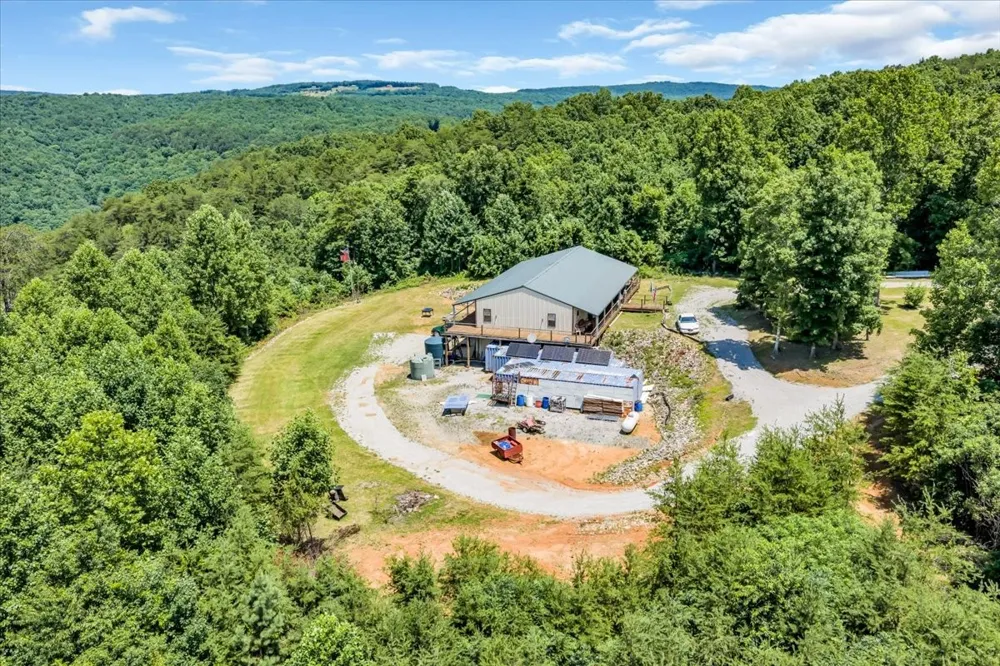 5688 Burkett Chapel Road Whitwell, TN 37397