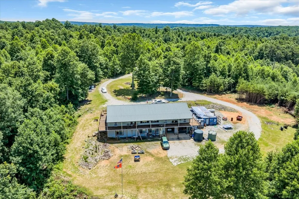 5688 Burkett Chapel Road Whitwell, TN 37397