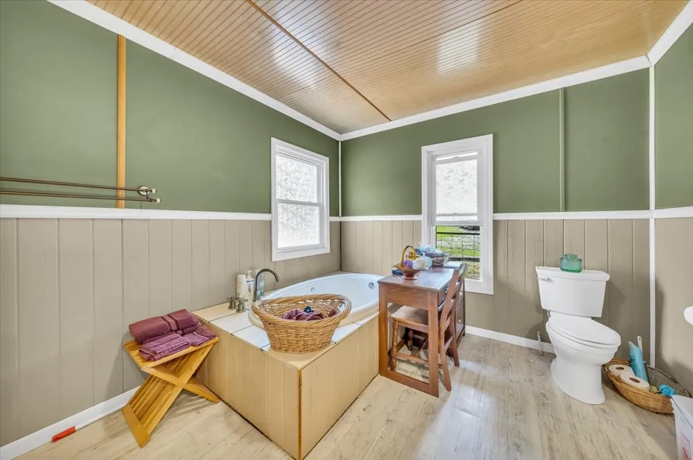 5688 Burkett Chapel Road Whitwell, TN 37397