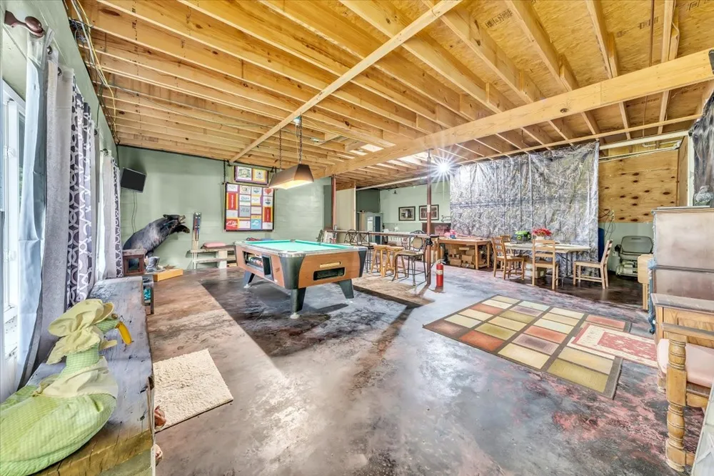 5688 Burkett Chapel Road Whitwell, TN 37397