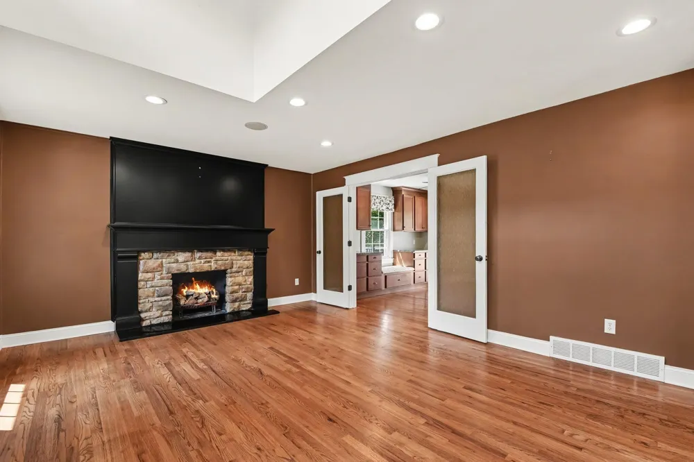4994 Bluff Drive NE Plainfield Charter Township, MI 49525