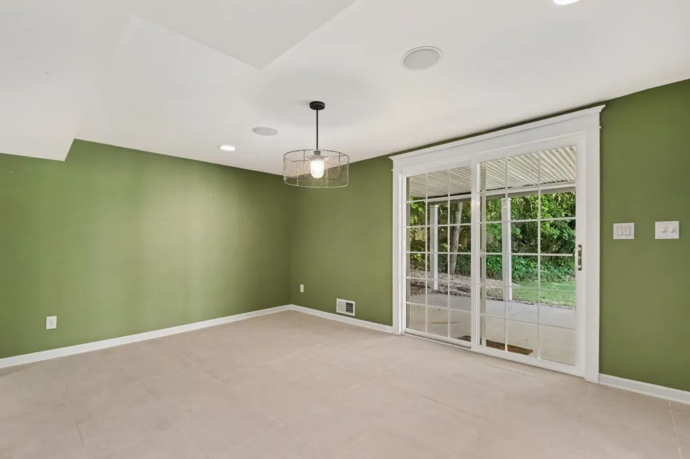 4994 Bluff Drive NE Plainfield Charter Township, MI 49525
