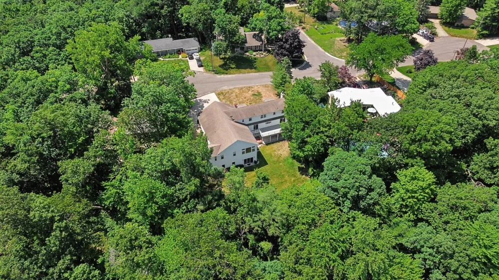 4994 Bluff Drive NE Plainfield Charter Township, MI 49525