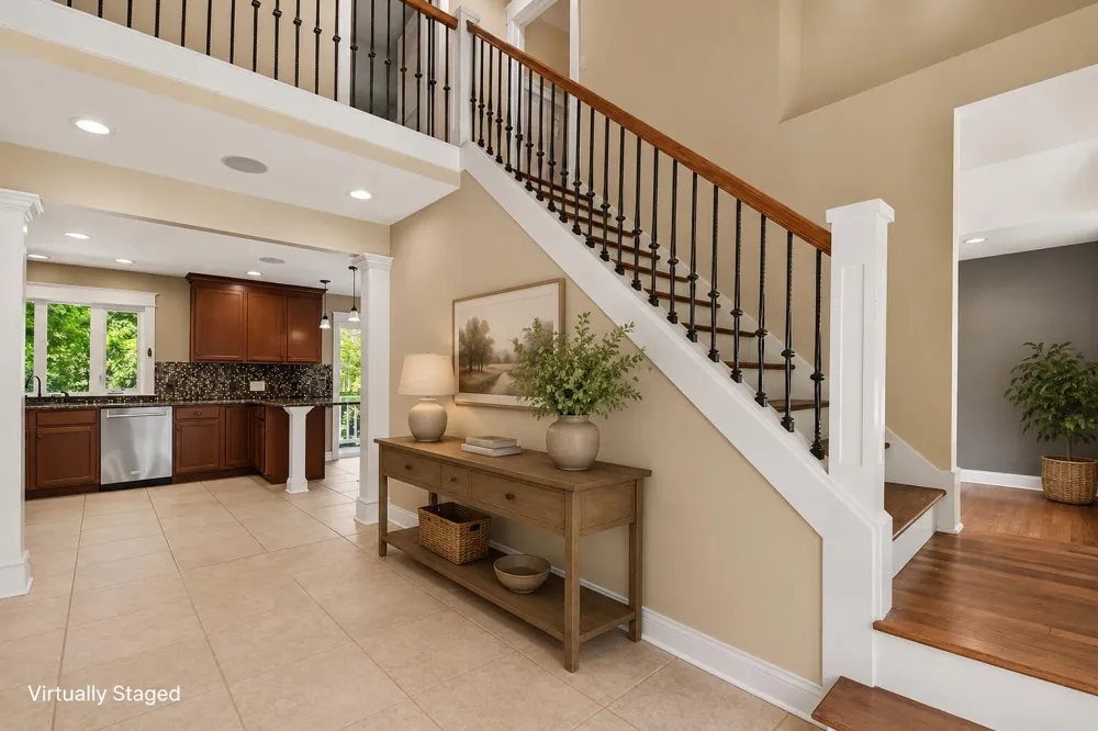 4994 Bluff Drive NE Plainfield Charter Township, MI 49525