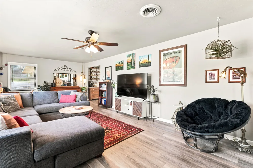627 Bellaire Drive Woodway, TX 76712