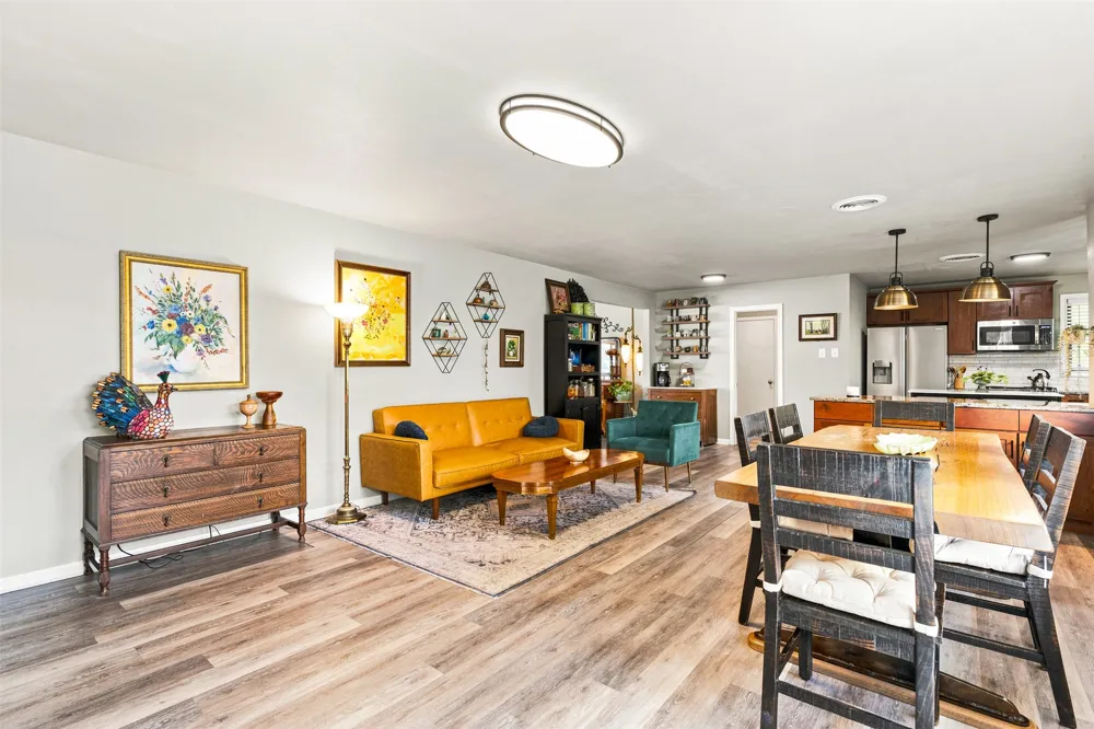 627 Bellaire Drive Woodway, TX 76712