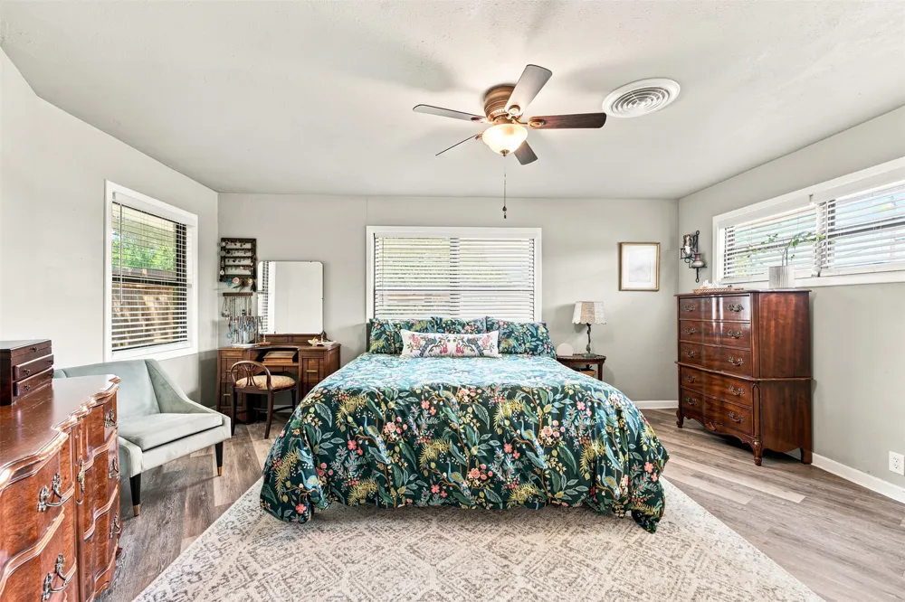 627 Bellaire Drive Woodway, TX 76712