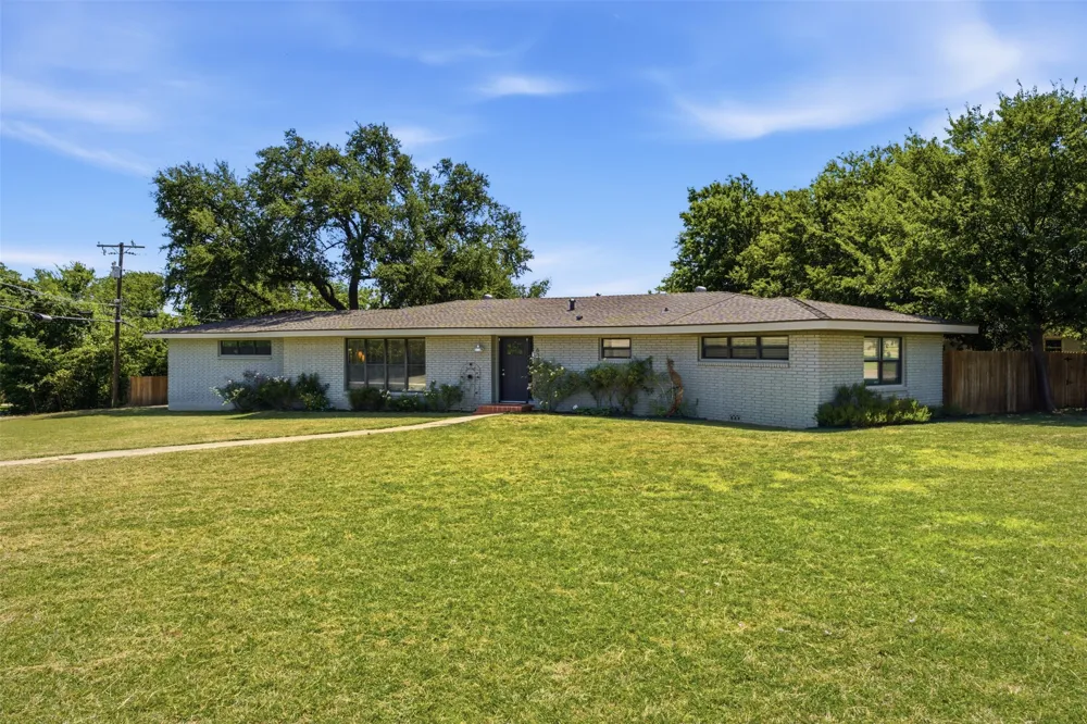 627 Bellaire Drive Woodway, TX 76712