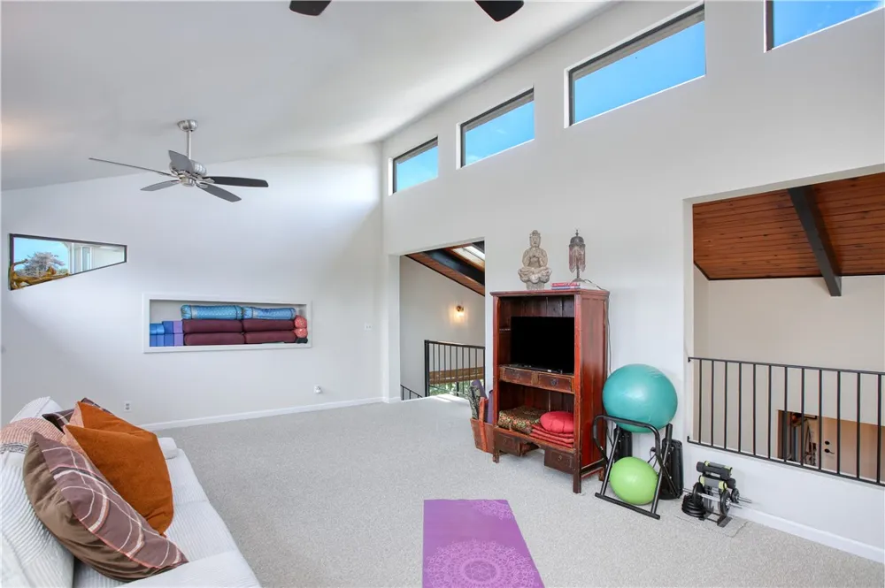 360 Highland Drive Los Osos, CA 93402