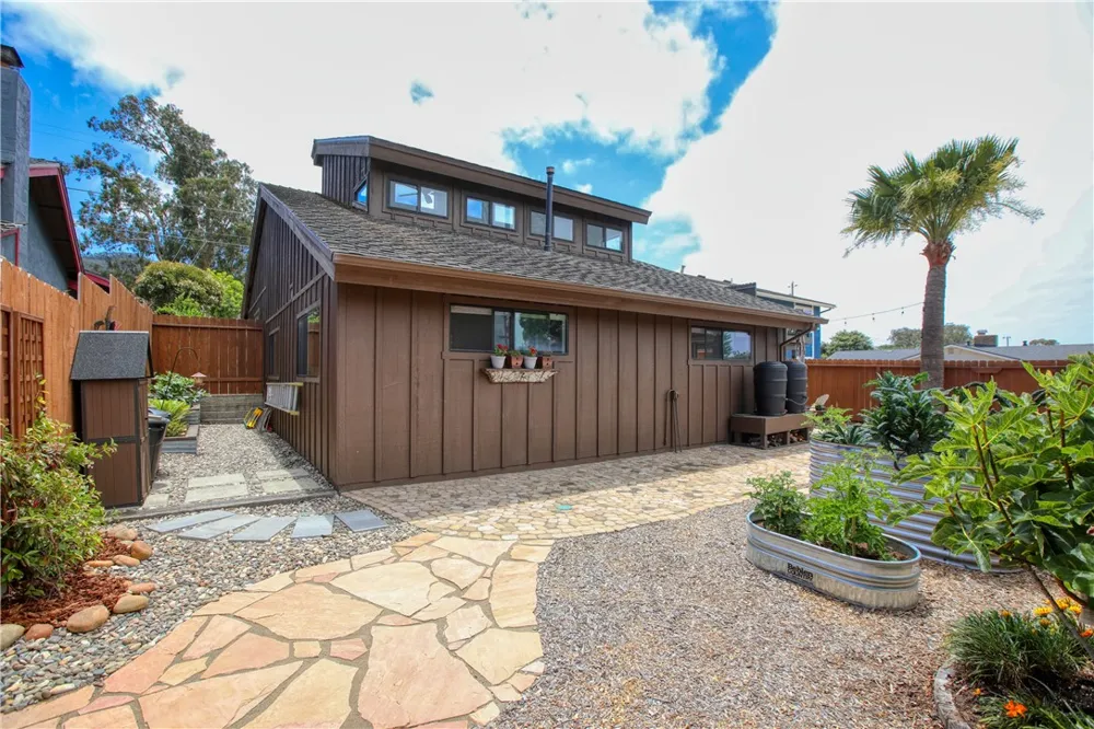 360 Highland Drive Los Osos, CA 93402