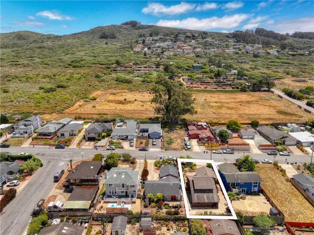 360 Highland Drive Los Osos, CA 93402