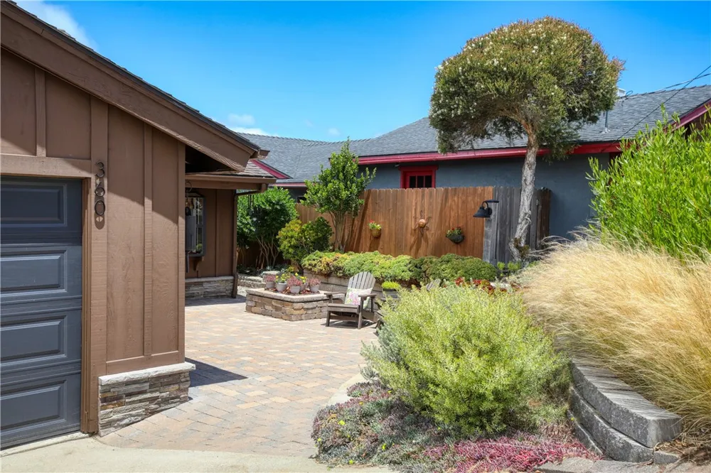 360 Highland Drive Los Osos, CA 93402