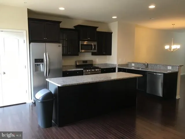 856 NANCY LYNN LANE Arnold, MD 21012
