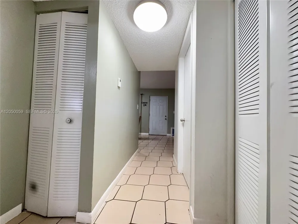 10765 SW 4th St #3 Sweetwater, FL 33174