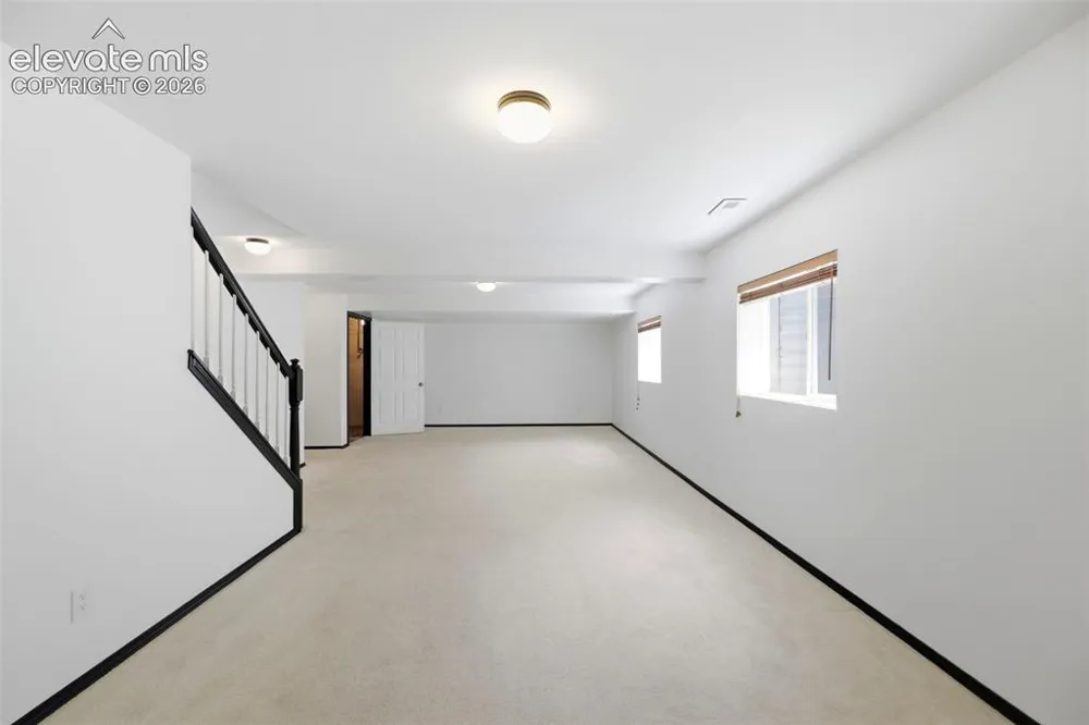 5644 Many Springs Drive Colorado Springs, CO 80923